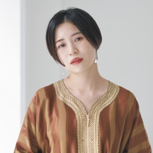フリーランスPR／佐藤有華さん モード、ハンサム、レディ 3つのバランスが絶妙 ピアス¥8,800（ニナ・エ・ジュール／ショールーム 233） 、その他は本人私物