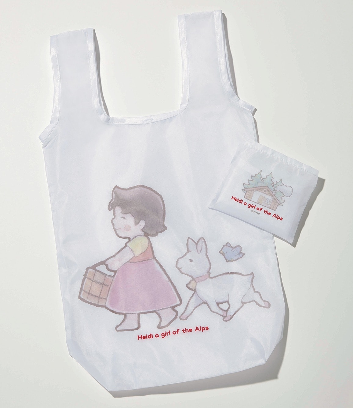 真っ赤なりんご形のバッグに手の平サイズのユキちゃんがスッポリ収まったぬいぐるみ。ユキちゃんは単体で取り出せます。お出かけユキちゃん赤リンゴ［H13×W12×D7cm］¥1,760（キュート販売）