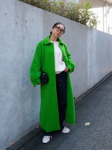 松尾恵美奈さんが着るシールームリンのコート