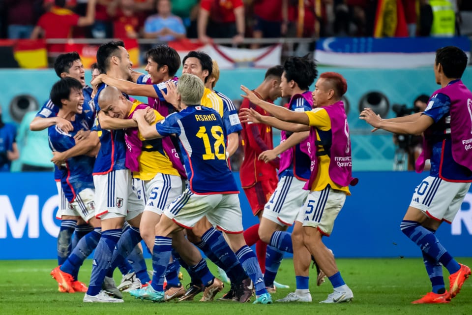 サッカーW杯スペイン戦勝利の瞬間