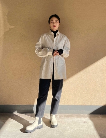 フリーランスPR佐藤有華さんのブーツスタイルトップ