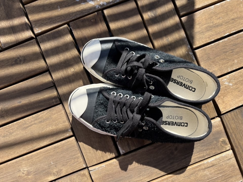 CONVERSE for BIOTOP のスニーカー