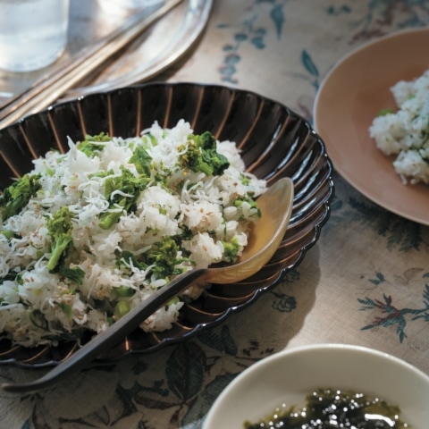 大庭英子先生の「菜の花としらすの混ぜ寿司」と「あおさのすまし汁」
