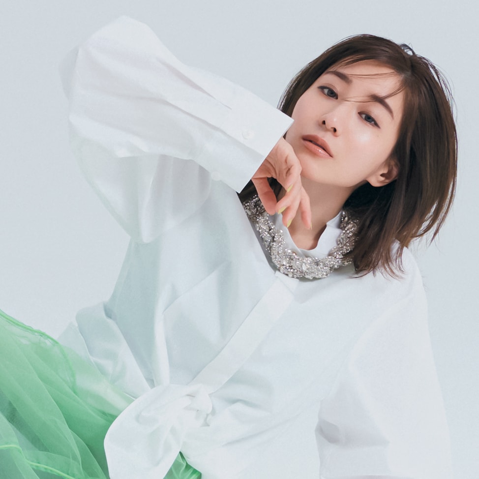 田中みな実さん着用アイテム  Sov. / lily bell シフォンブラウス Sov. - 田中みな実さん着用アイテム Sov. / lily bell シフォン