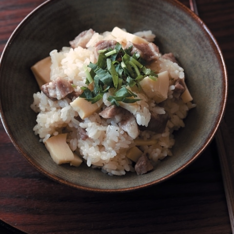 料理家飛田和緒さんの「塩豚おこわ」