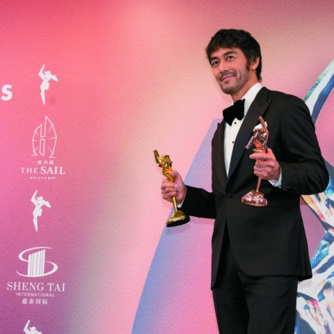 Excellence in Asian Cinema Awardを受賞した阿部寛さん
