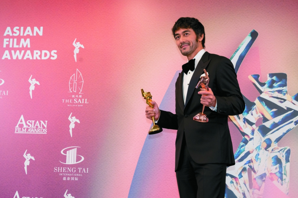 Excellence in Asian Cinema Awardを受賞した阿部寛さん