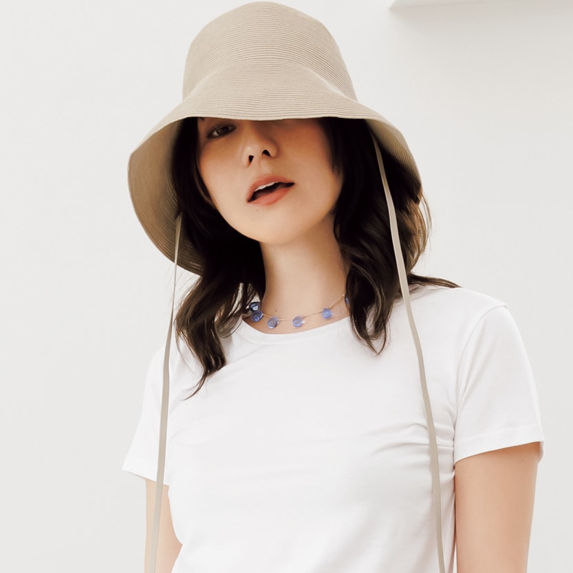 スタイリスト百々千晴さんが選ぶ、好きなTシャツ4選【大人は首