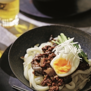 大庭英子先生の「じゃじゃ麺」