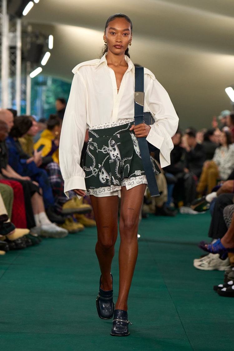 BURBERRY 2024 SPRING SUMMER_008