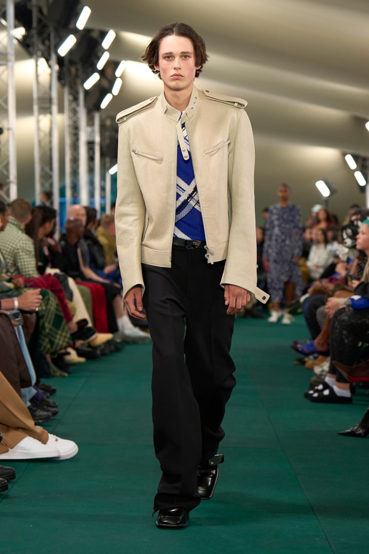 BURBERRY 2024 SPRING SUMMER_030