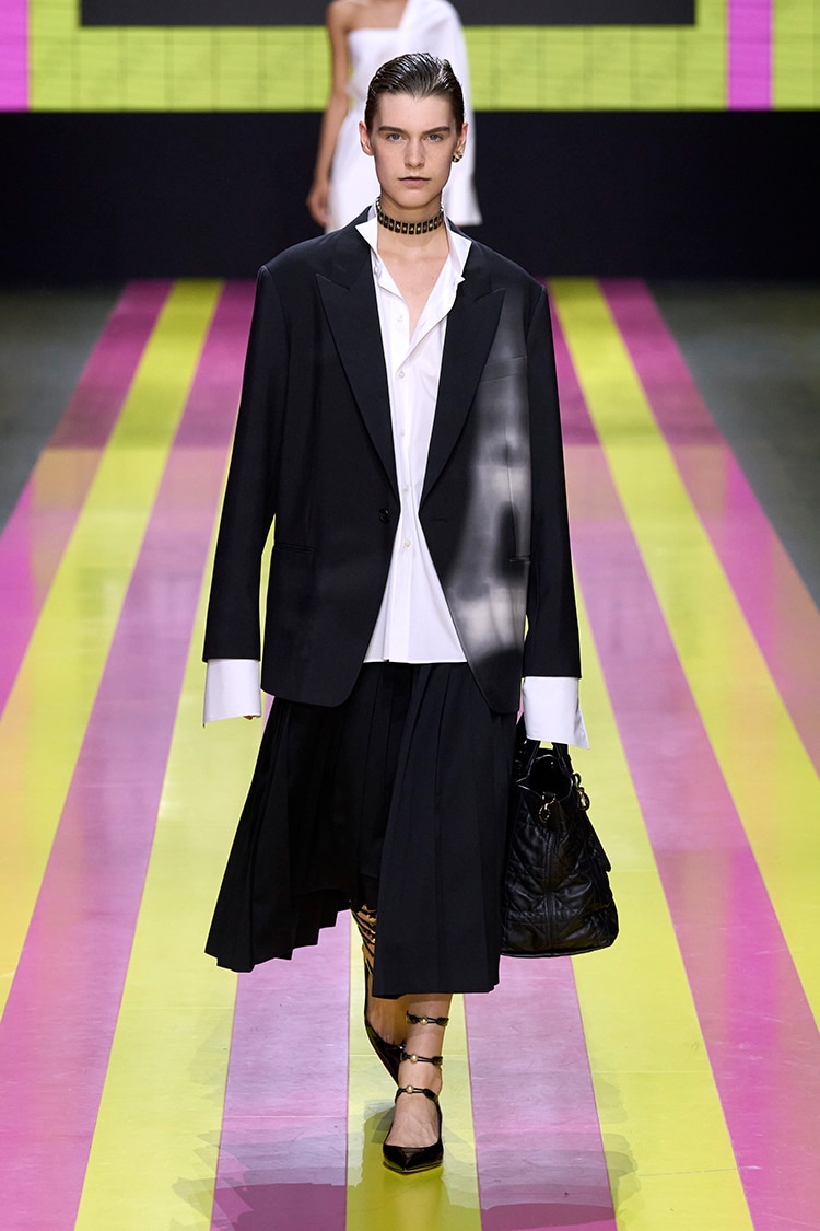 DIOR 2024 SPRING SUMMER_010