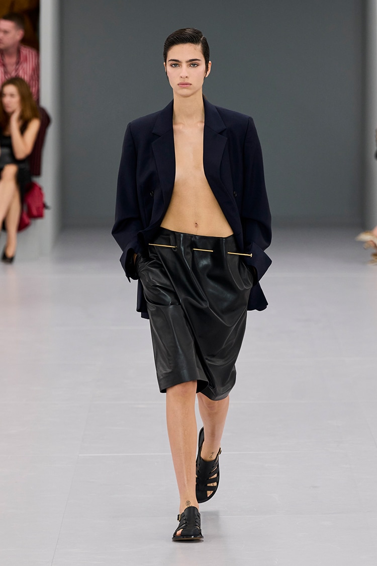 LOEWE 2024 SPRING SUMMER_004