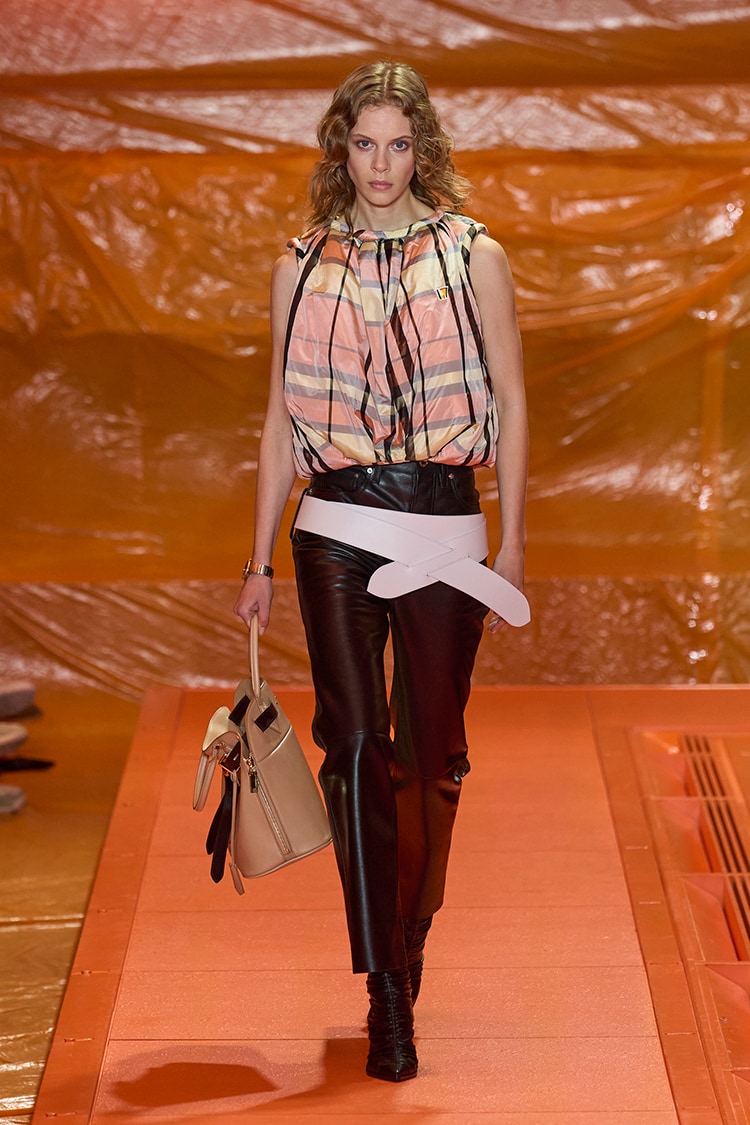 LOUIS VUITTON 2024 SPRING SUMMER_015