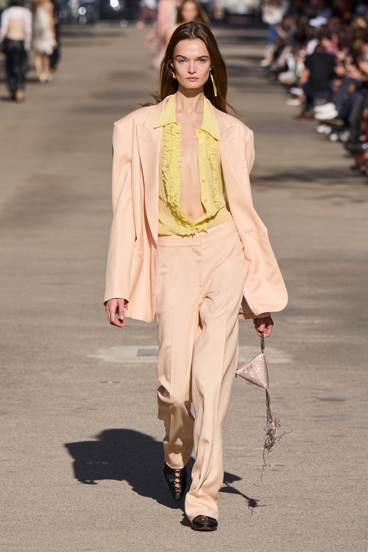 STELLA McCARTNEY 2024 SPRING SUMMER_046