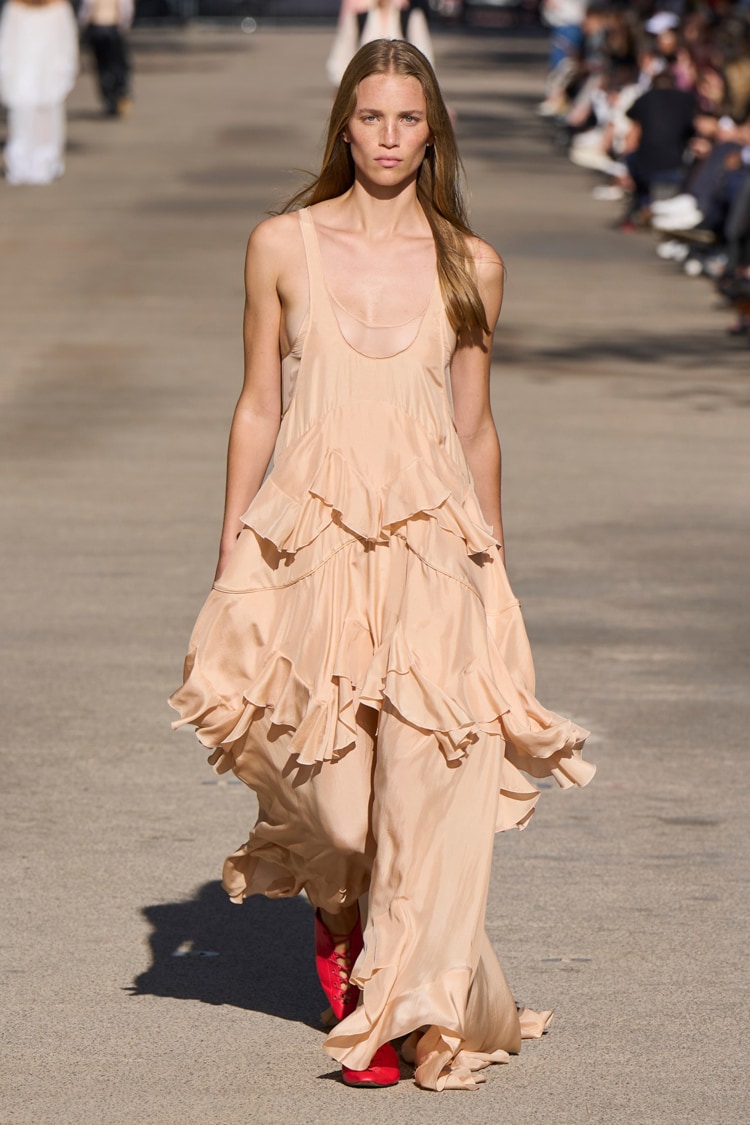 STELLA McCARTNEY 2024 SPRING SUMMER_047