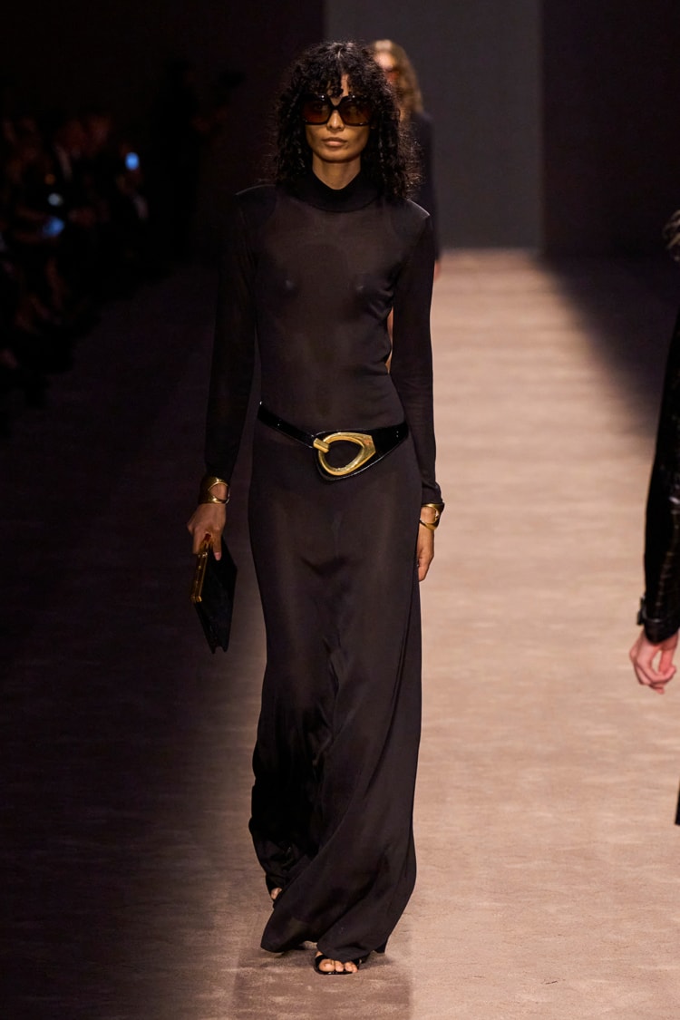 TOM FORD 2024 SPRING SUMMER_002