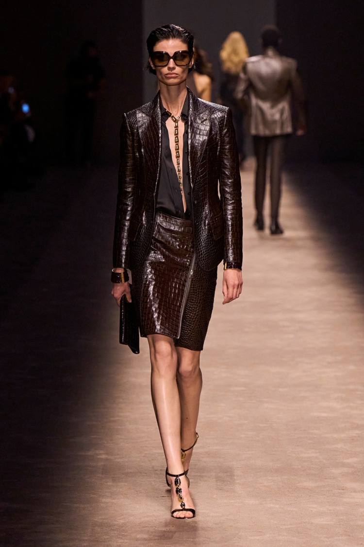 TOM FORD 2024 SPRING SUMMER_015