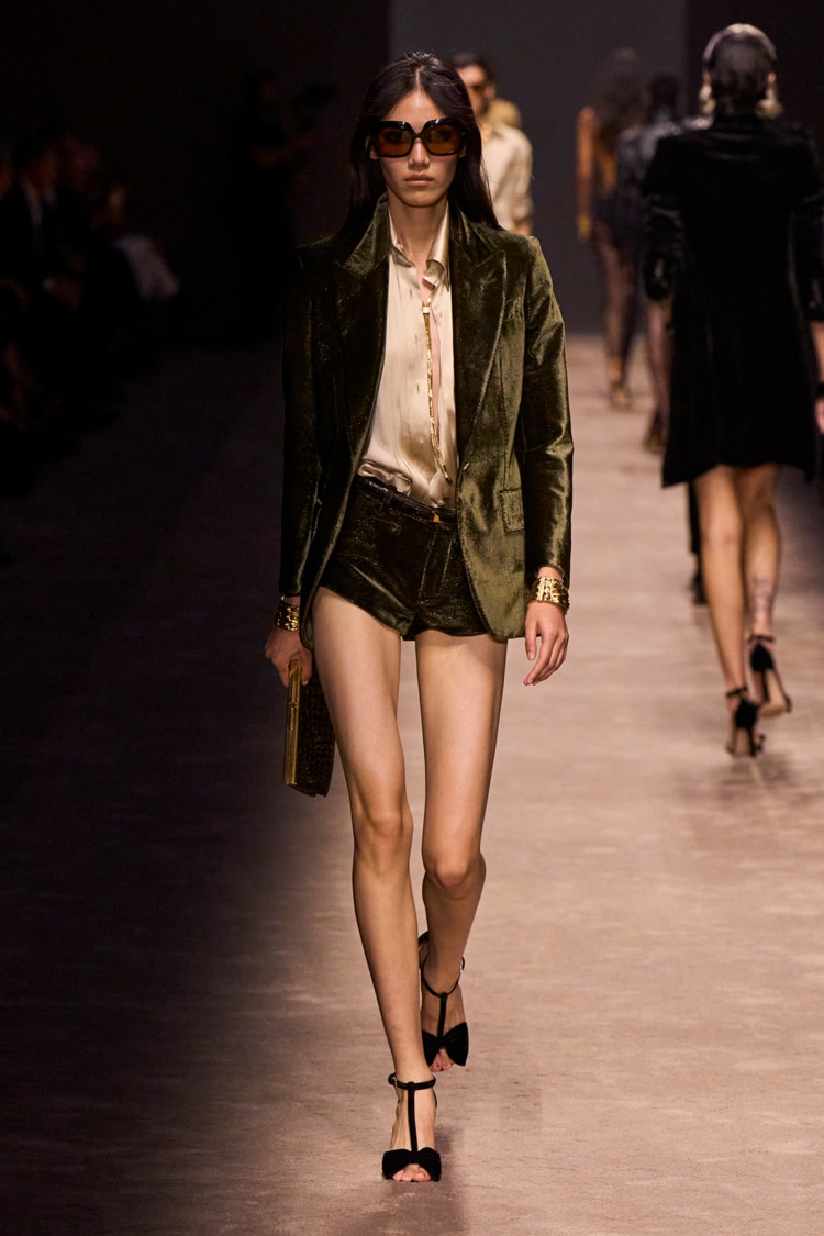 TOM FORD 2024 SPRING SUMMER_049