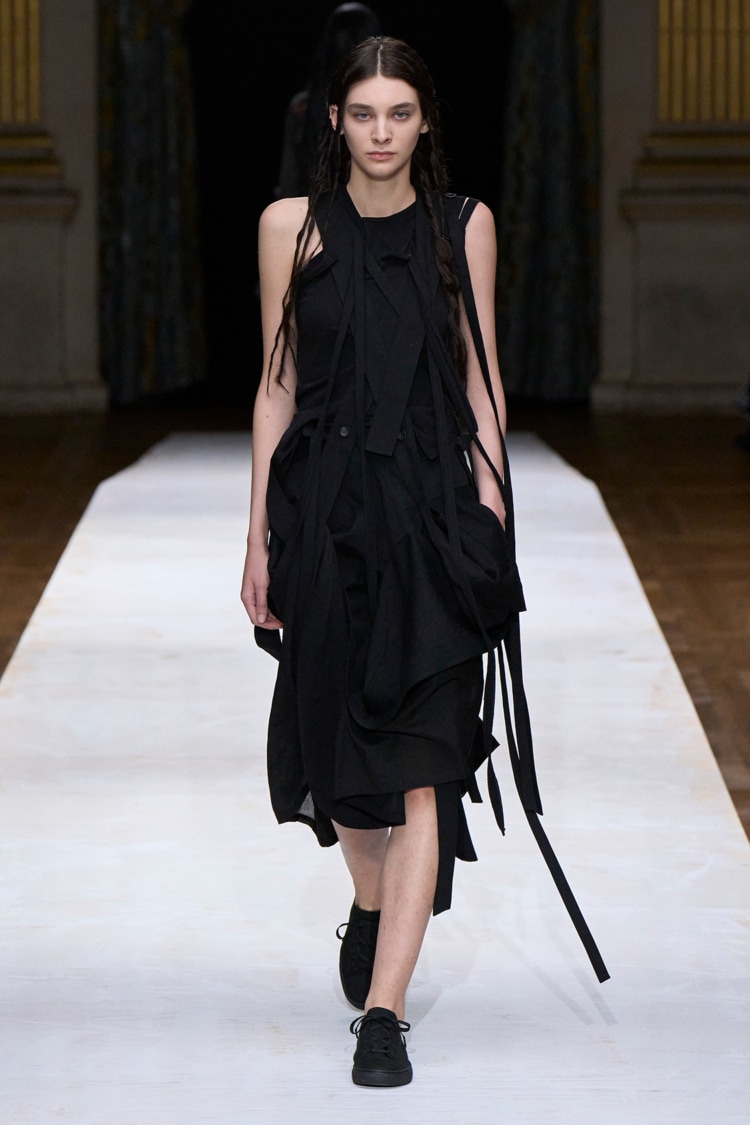 Yohji Yamamoto 2024 SPRING SUMMER_008