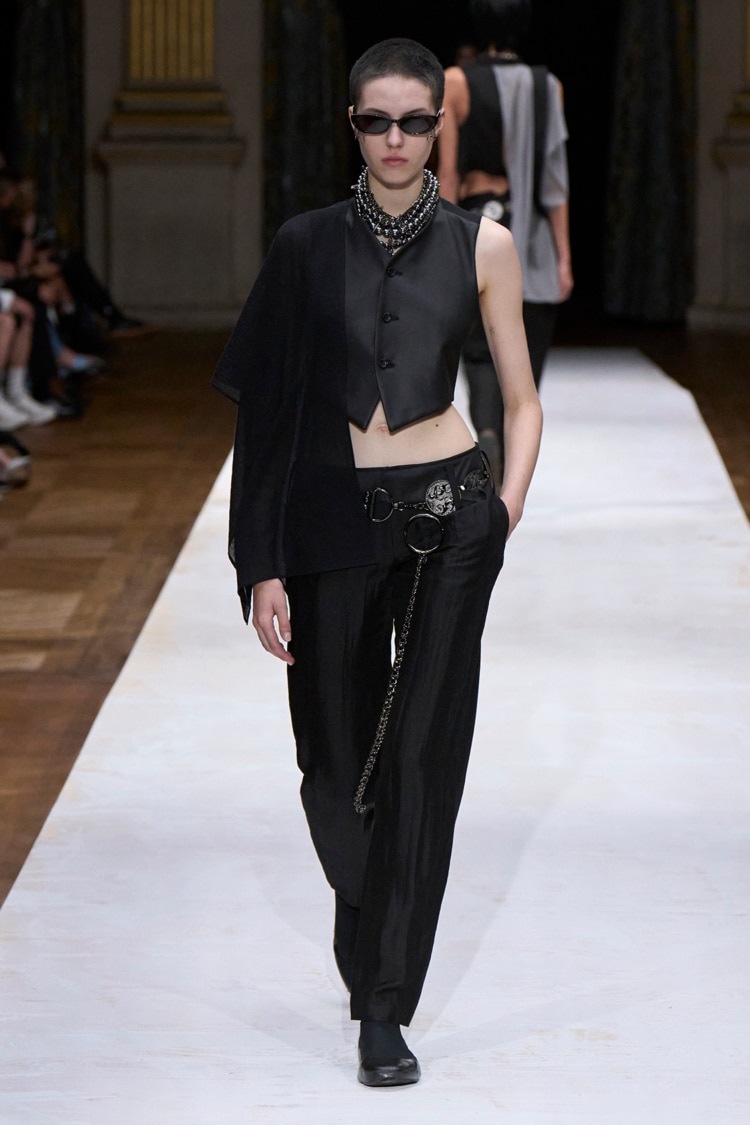 Yohji Yamamoto 2024 SPRING SUMMER_016