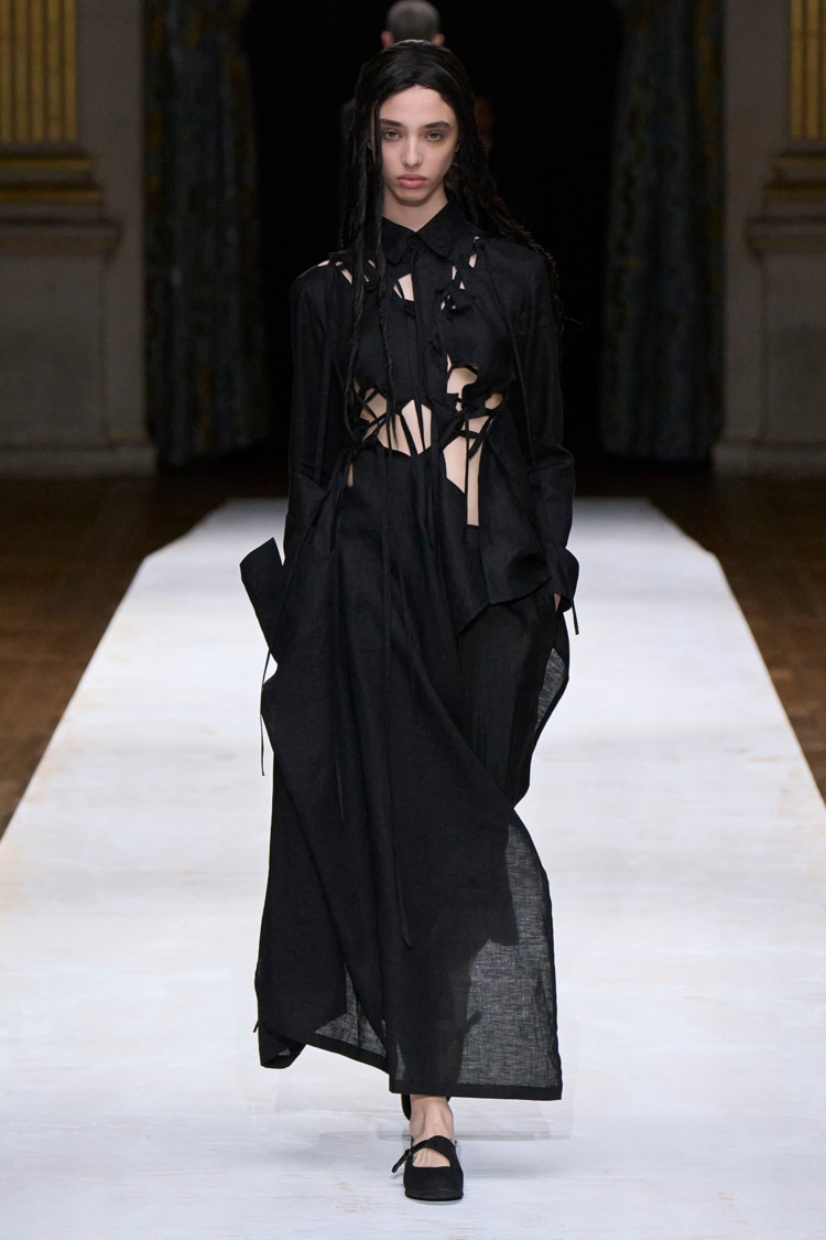 Yohji Yamamoto 2024 SPRING SUMMER_023