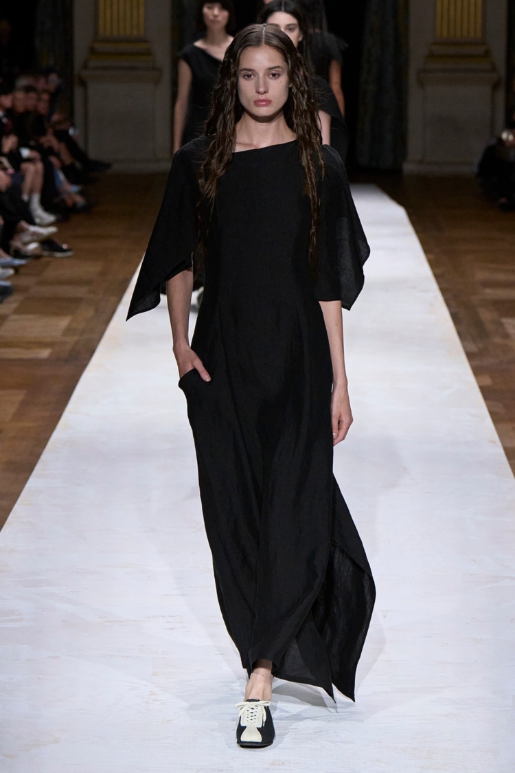 Yohji Yamamoto 2024 SPRING SUMMER_044