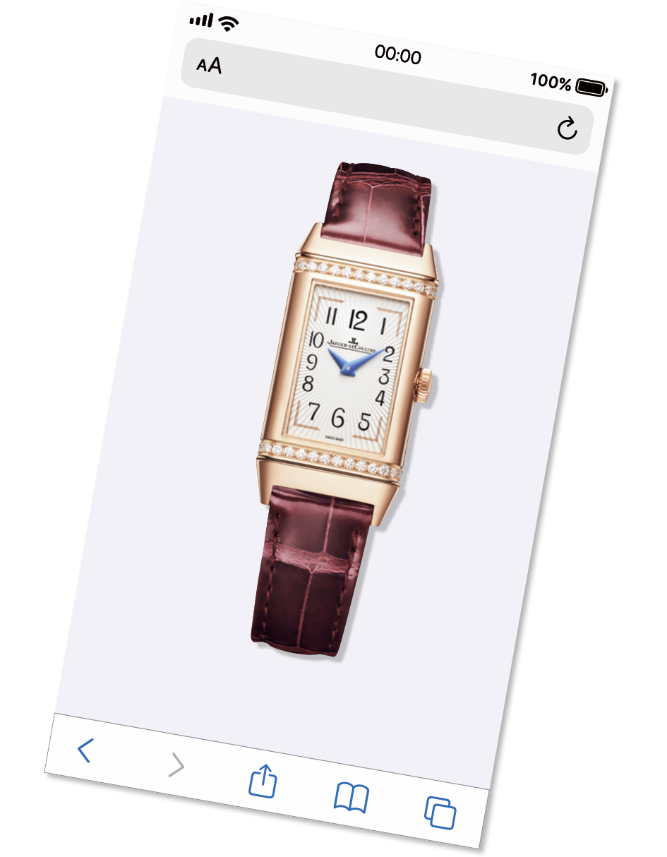 「素敵な腕時計が欲しいなとずーっと思っています。今シーズンは赤がなんだか気分。時計としてだけではなく、ブレスレットのような感覚で着けるのも素敵だろうなと妄想しています」腕時計〈レベルソ・ワン〉［PG］¥3,784,000（ジャガー・ルクルト）