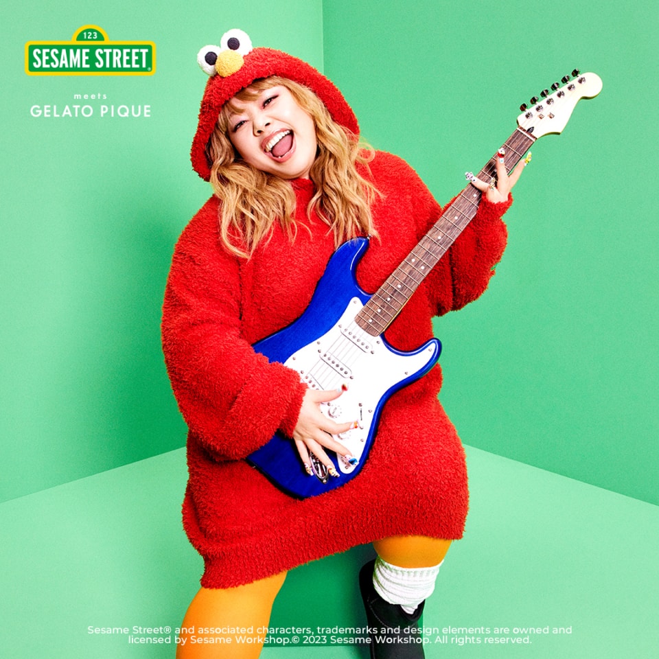 【SESAME STREET】エルモワンピース￥10,340　※フリーサイズ