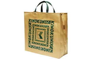 紀ノ国屋ショッピングバッグの原点。手ごろなサイズで毎日のお買い物に大活躍。エコロジーバッグ ベージュ¥2,750