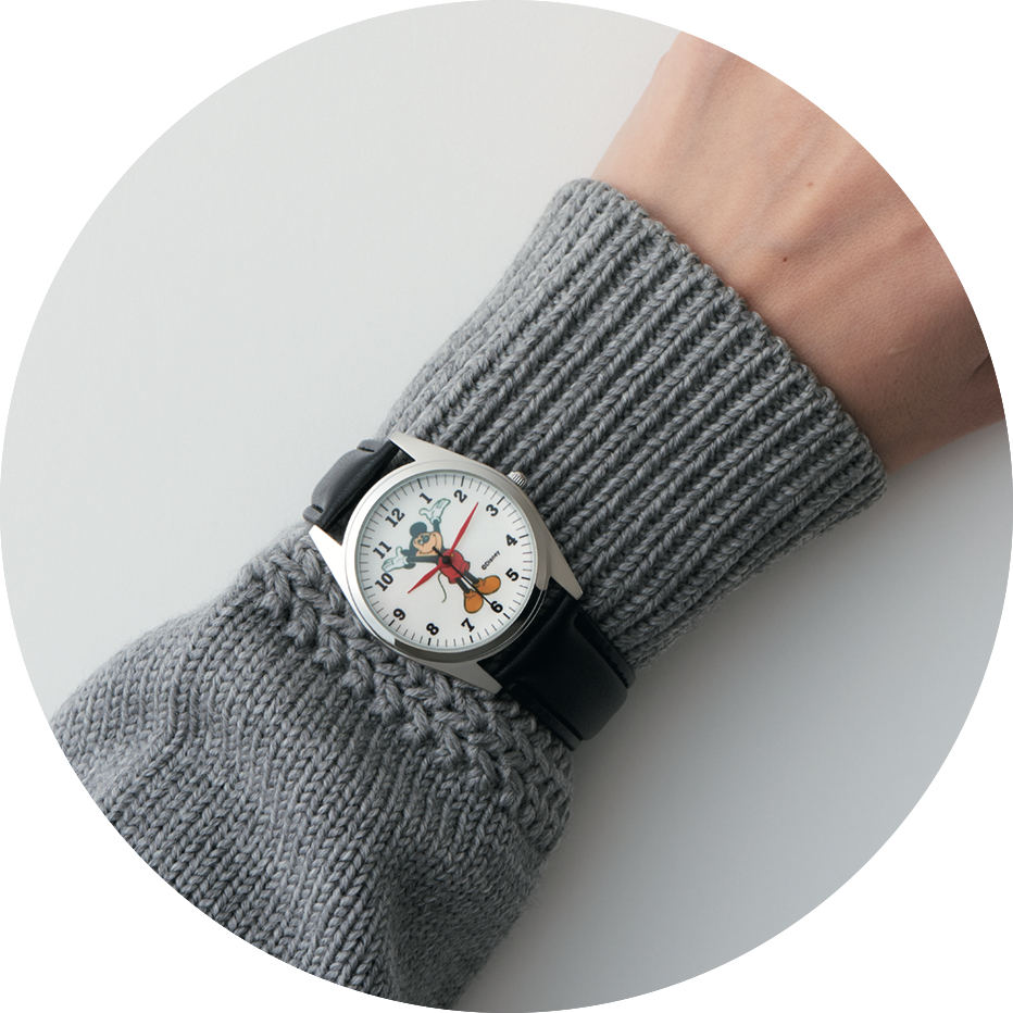 オトナミューズ4月号【セブンネットショッピング、セブン－イレブン増刊号付録】のミッキーマウスユニセックスで使えるレトロシックな腕時計