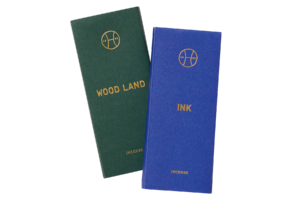 右から：インセンス INK 30本入り ¥5,390（PERFUMER H）、インセンスWOOD LAND30本入り¥5,390（PERFUMER H with A&S／共にA&S 代官山）