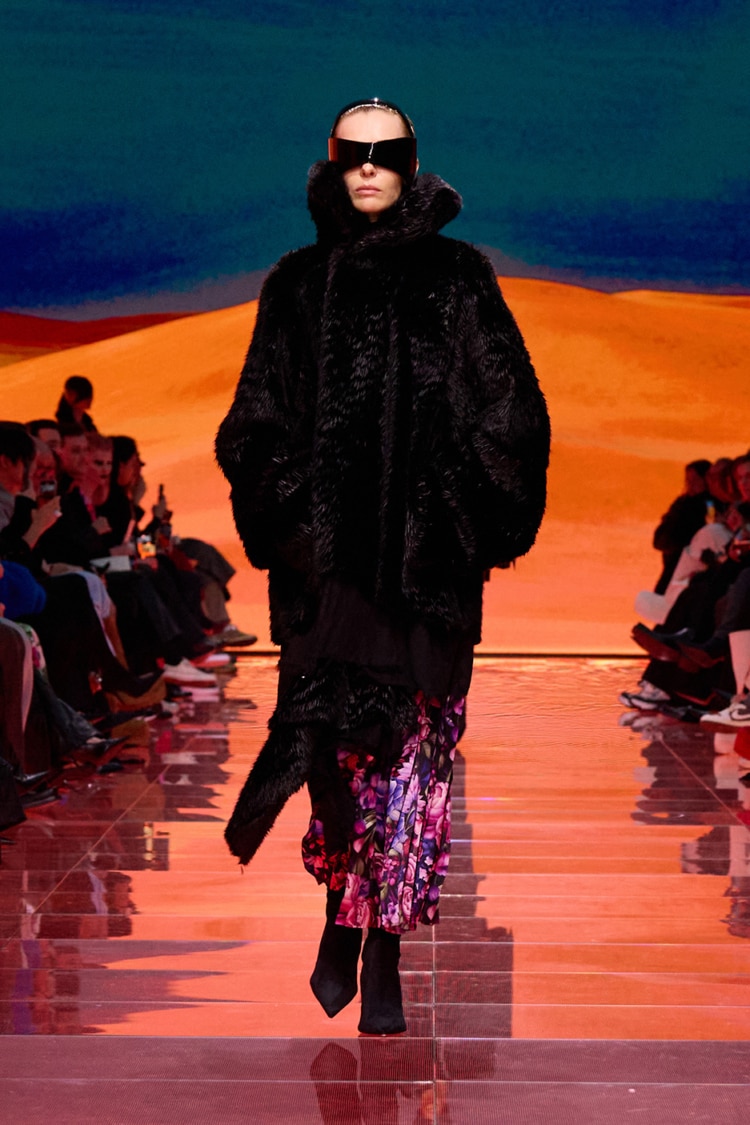 BALENCIAGA 2024-25 AUTUMN WINTER_008