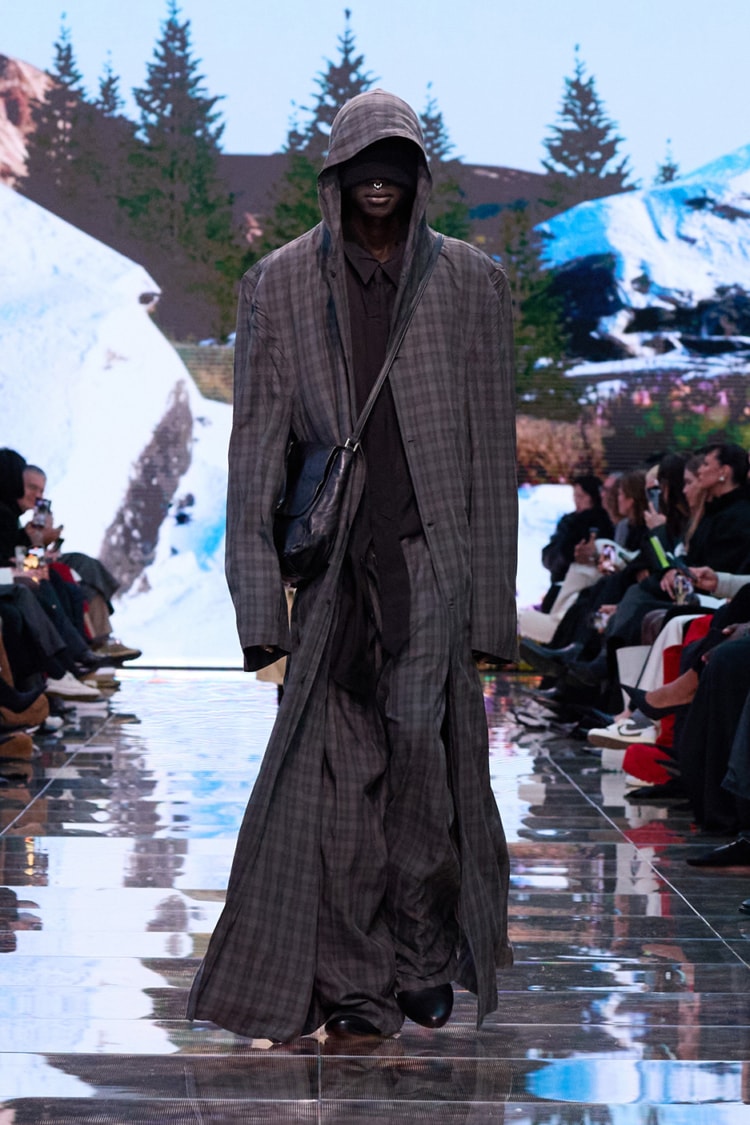 BALENCIAGA 2024-25 AUTUMN WINTER_019