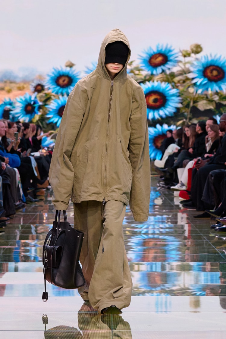 BALENCIAGA 2024-25 AUTUMN WINTER_027