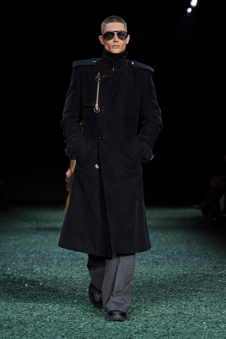 BURBERRY 2024-25 AUTUMN WINTER_048