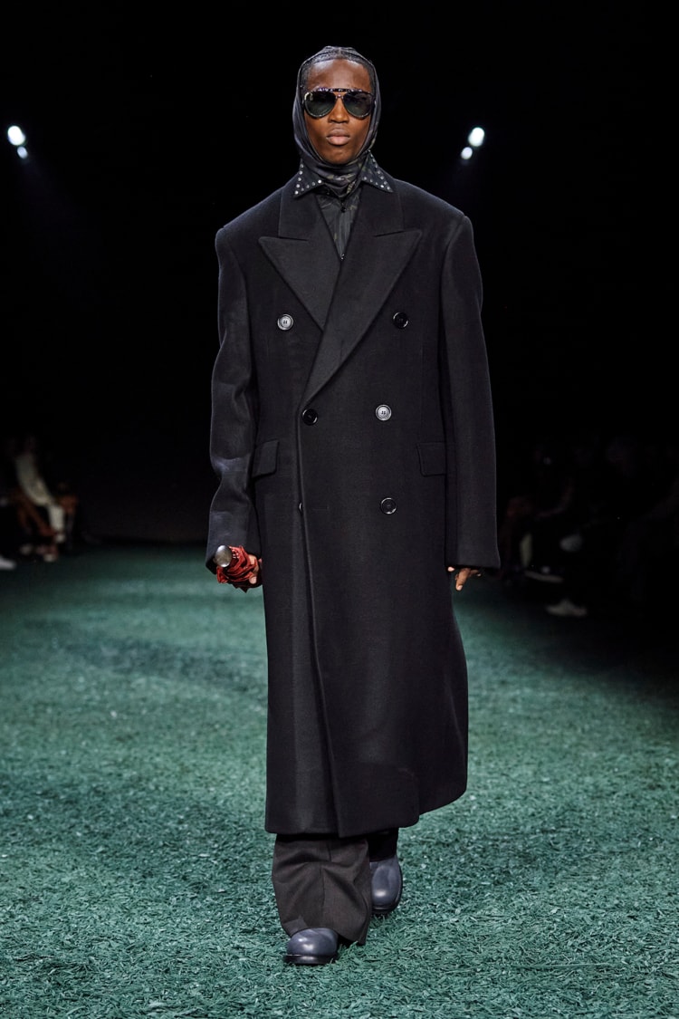 BURBERRY 2024-25 AUTUMN WINTER_057