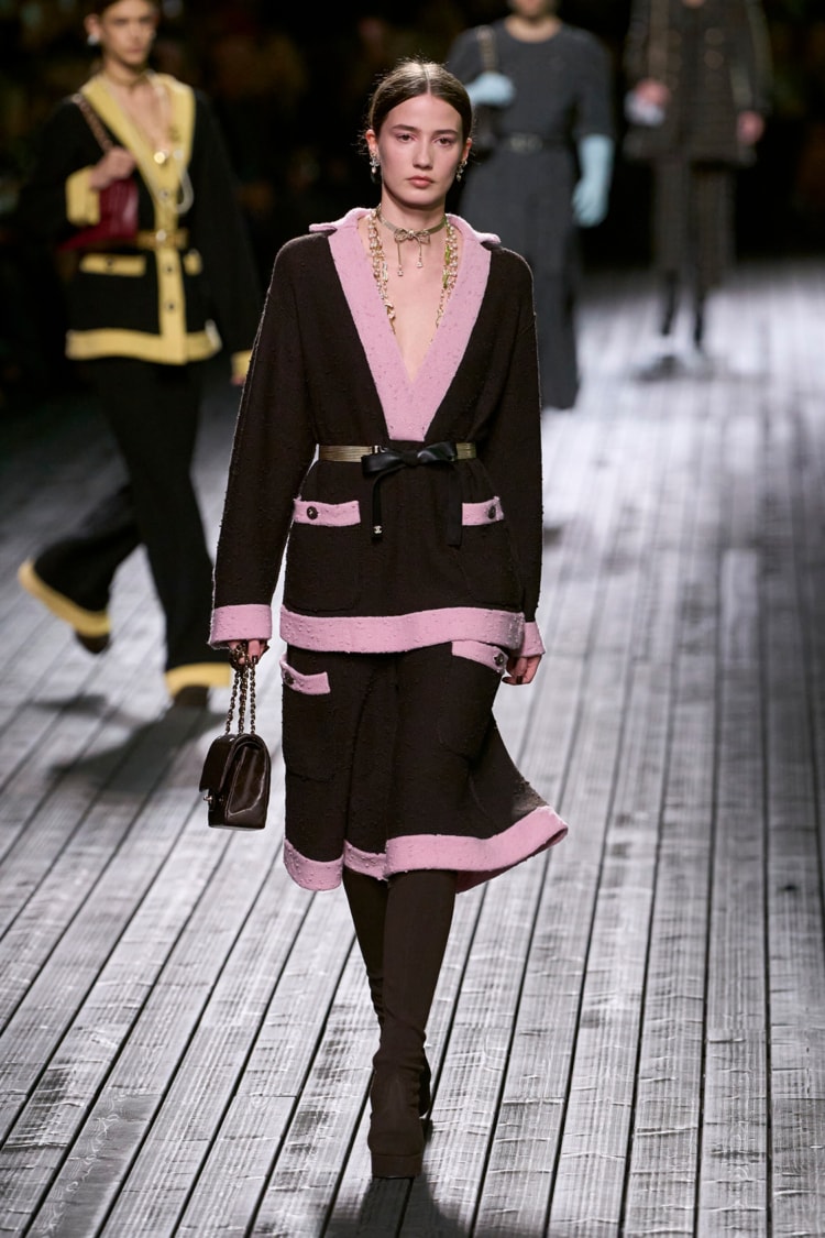 CHANEL 2024-25 AUTUMN WINTER_020