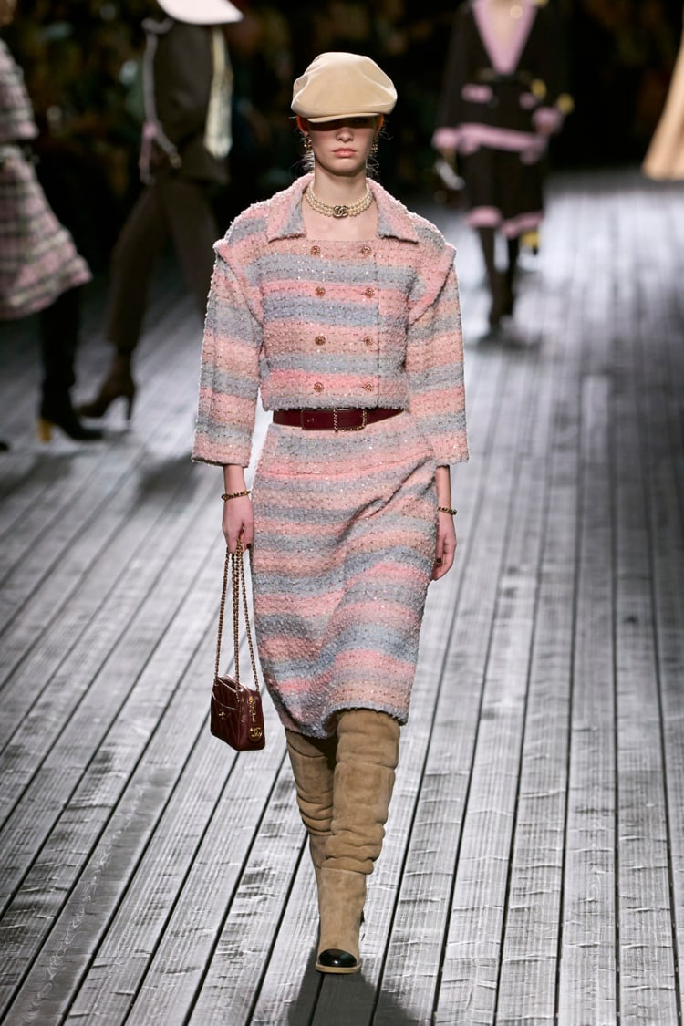 CHANEL 2024-25 AUTUMN WINTER_029