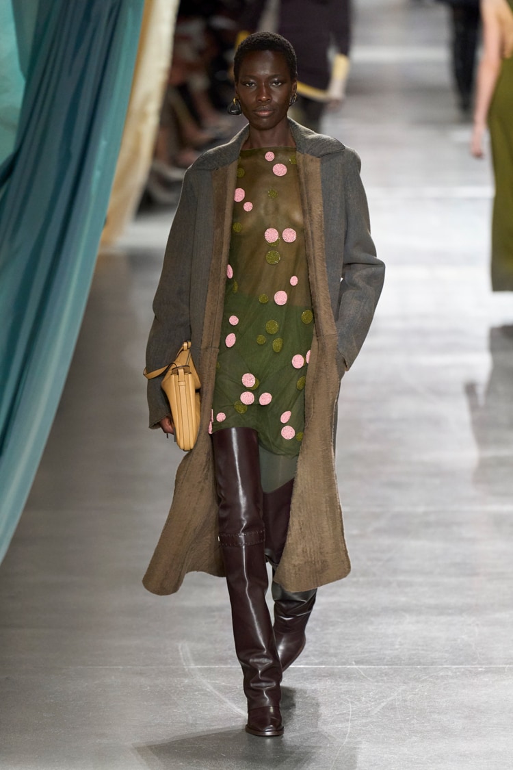 FENDI 2024-25 AUTUMN WINTER_030