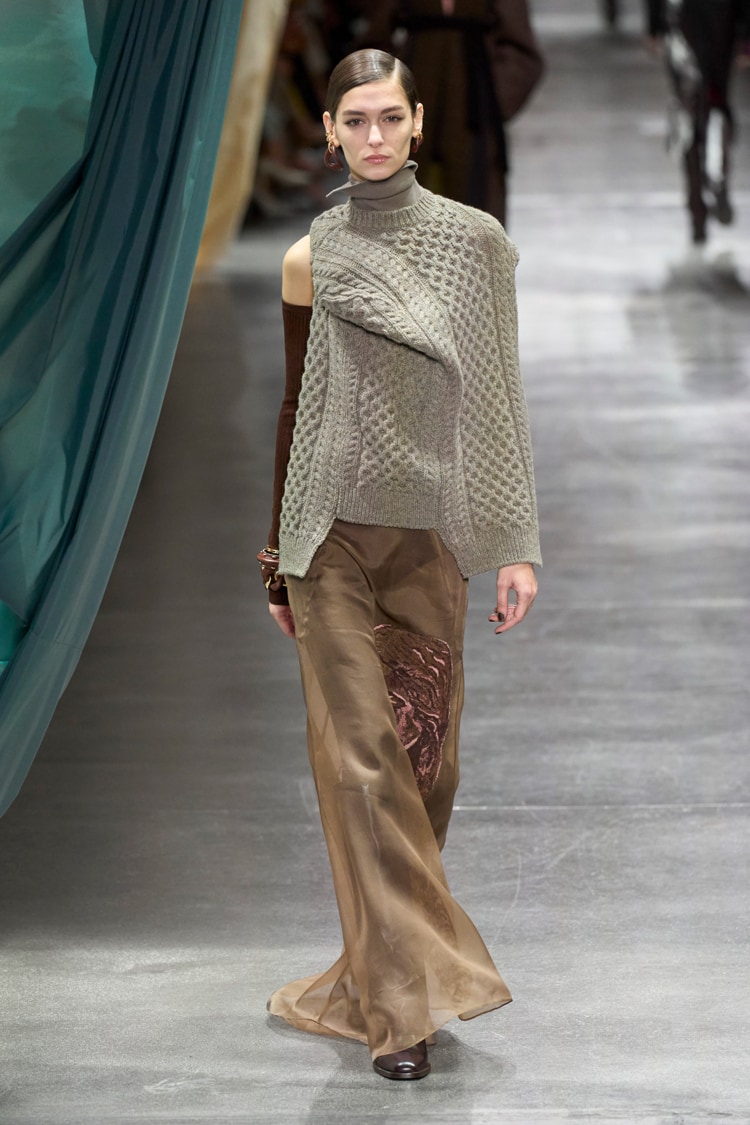 FENDI 2024-25 AUTUMN WINTER_047