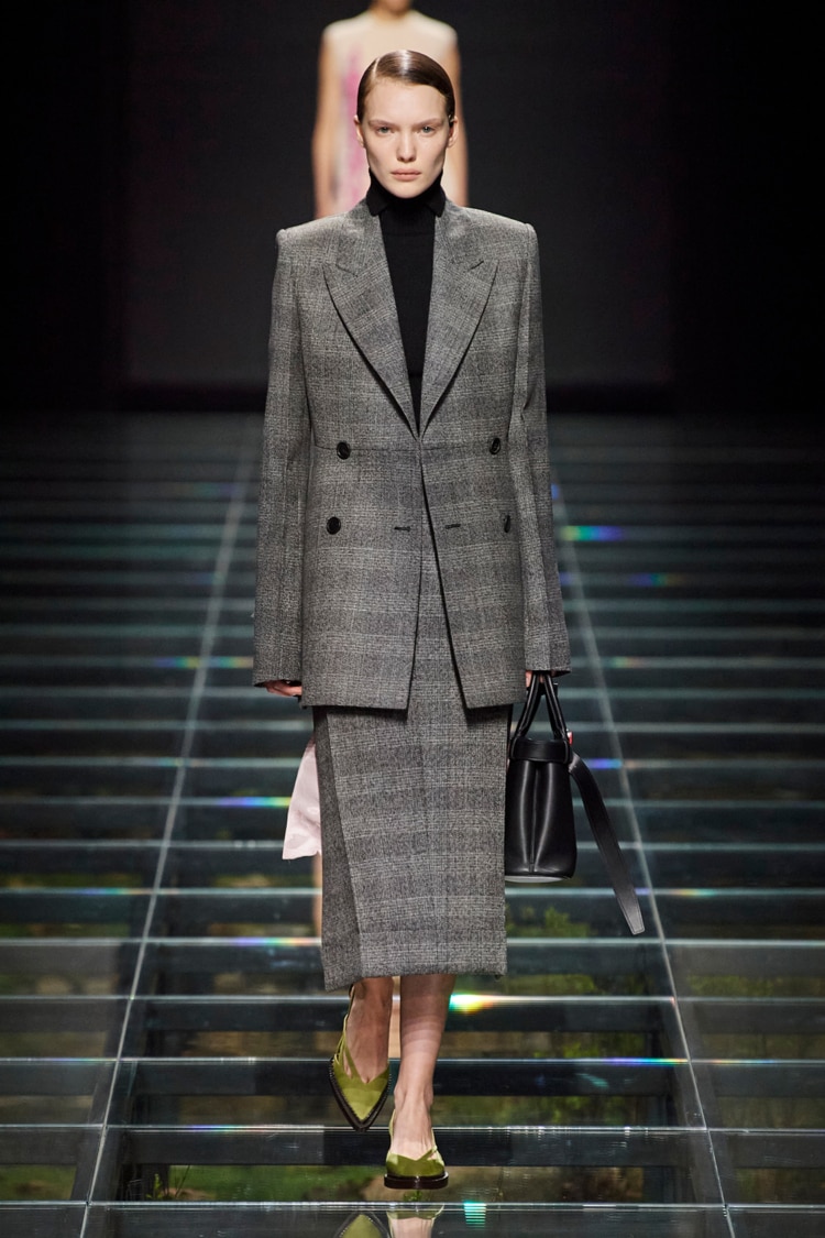 PRADA 2024-25 AUTUMN WINTER_005