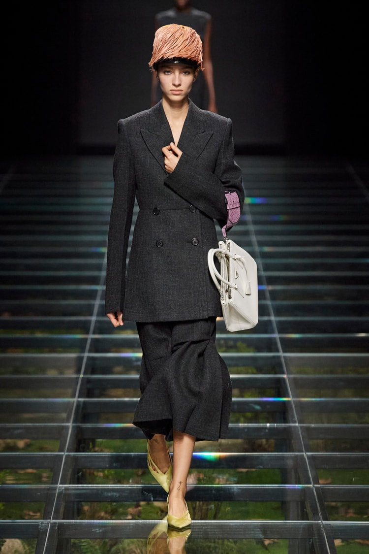 PRADA 2024-25 AUTUMN WINTER_012