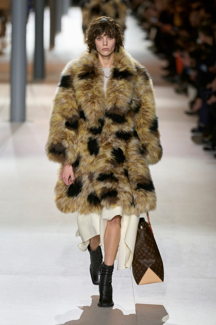 LOUIS VUITTON 2024-25 AUTUMN WINTER_041