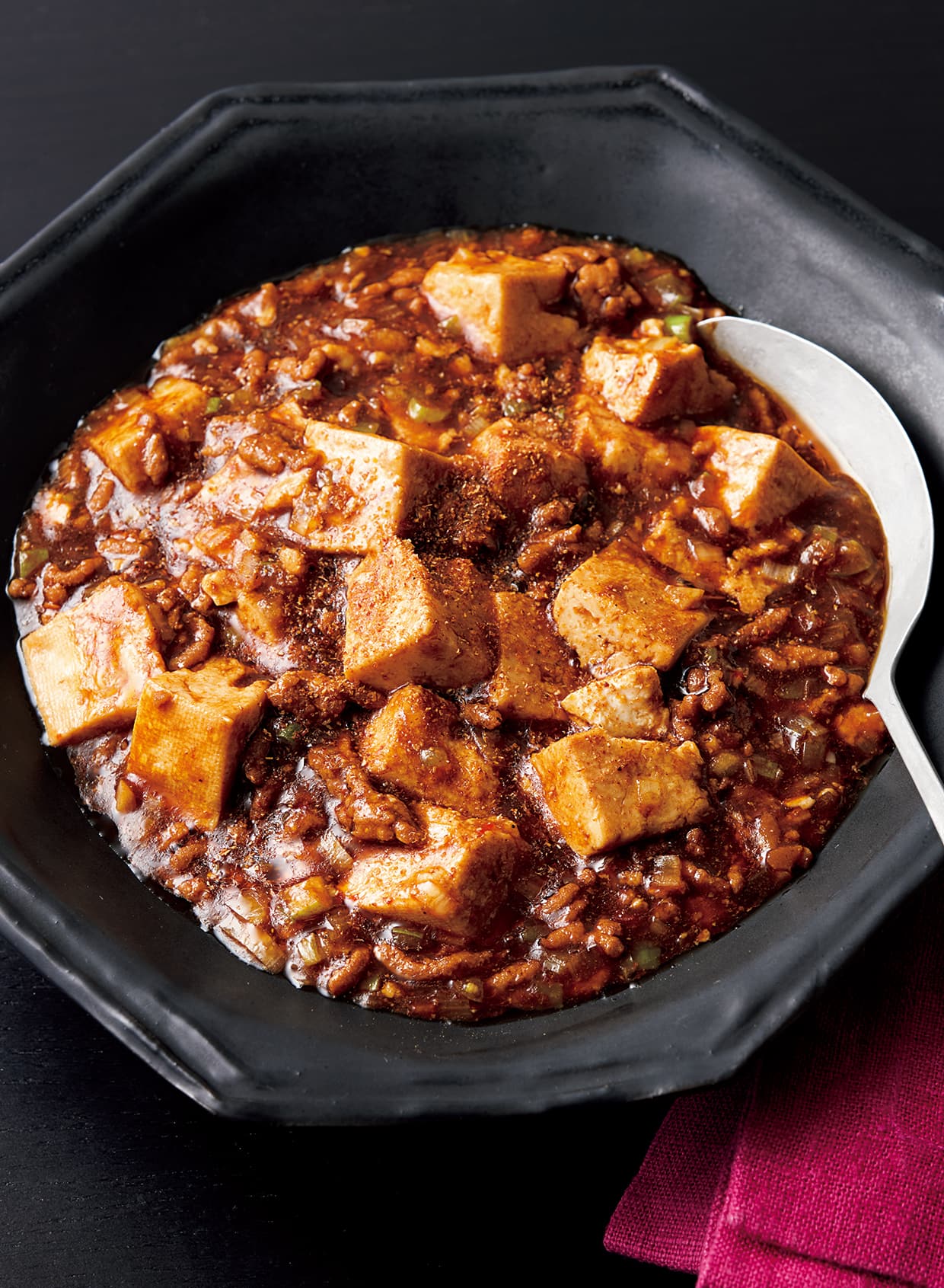 町中華の【マーボー豆腐】をおうちで作るなら？ 豆腐のひとテクでお店