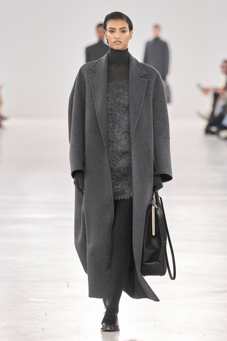 Max Mara 2024-25 AUTUMN WINTER_011