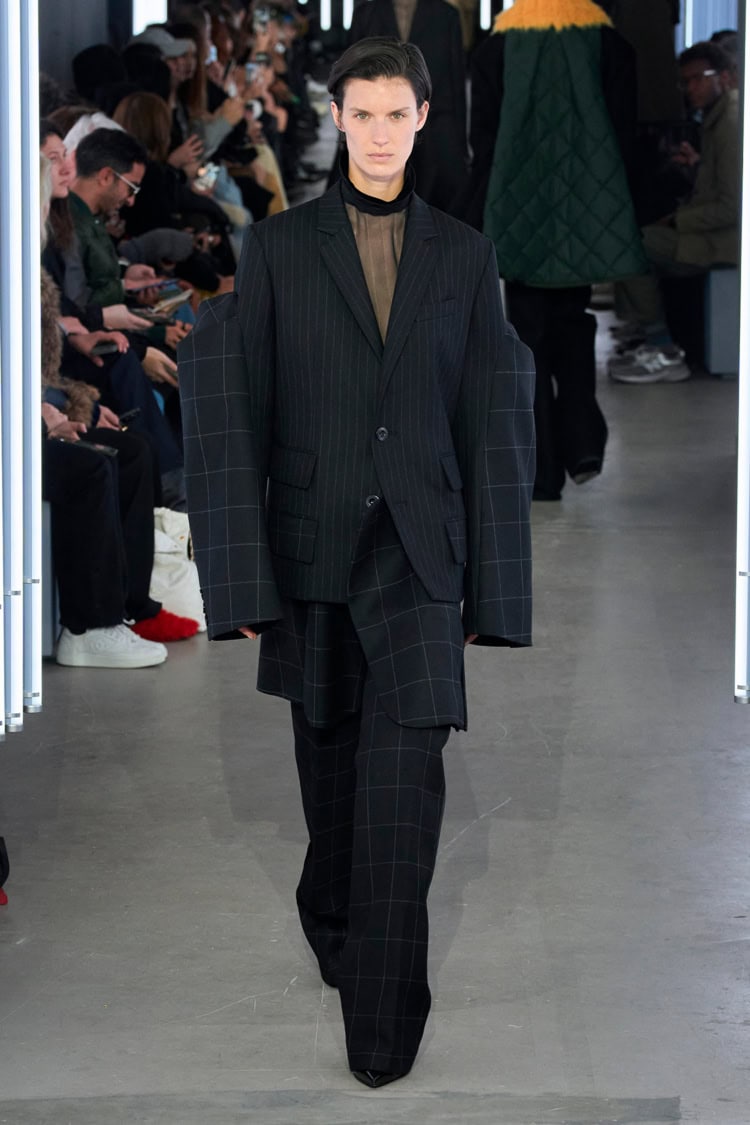 sacai 2024-25 AUTUMN WINTER_036