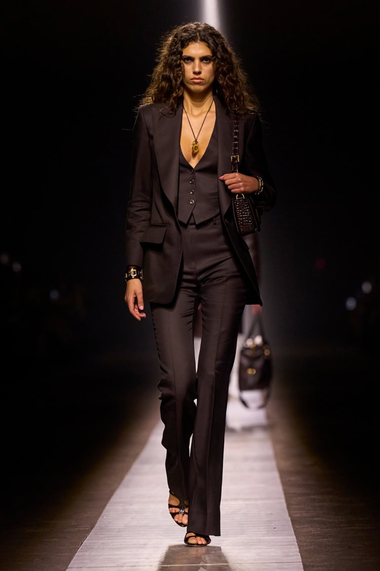 TOM FORD 2024-25 AUTUMN WINTER_029