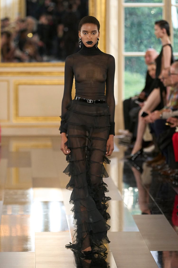 VALENTINO 2024-25 AUTUMN WINTER_013