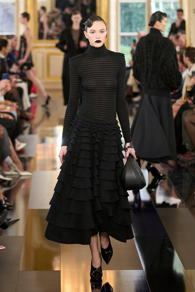 VALENTINO 2024-25 AUTUMN WINTER_003